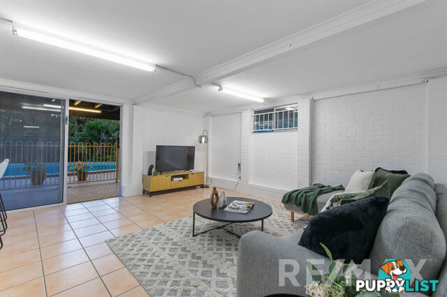 30 Corton Street THE GAP QLD 4061