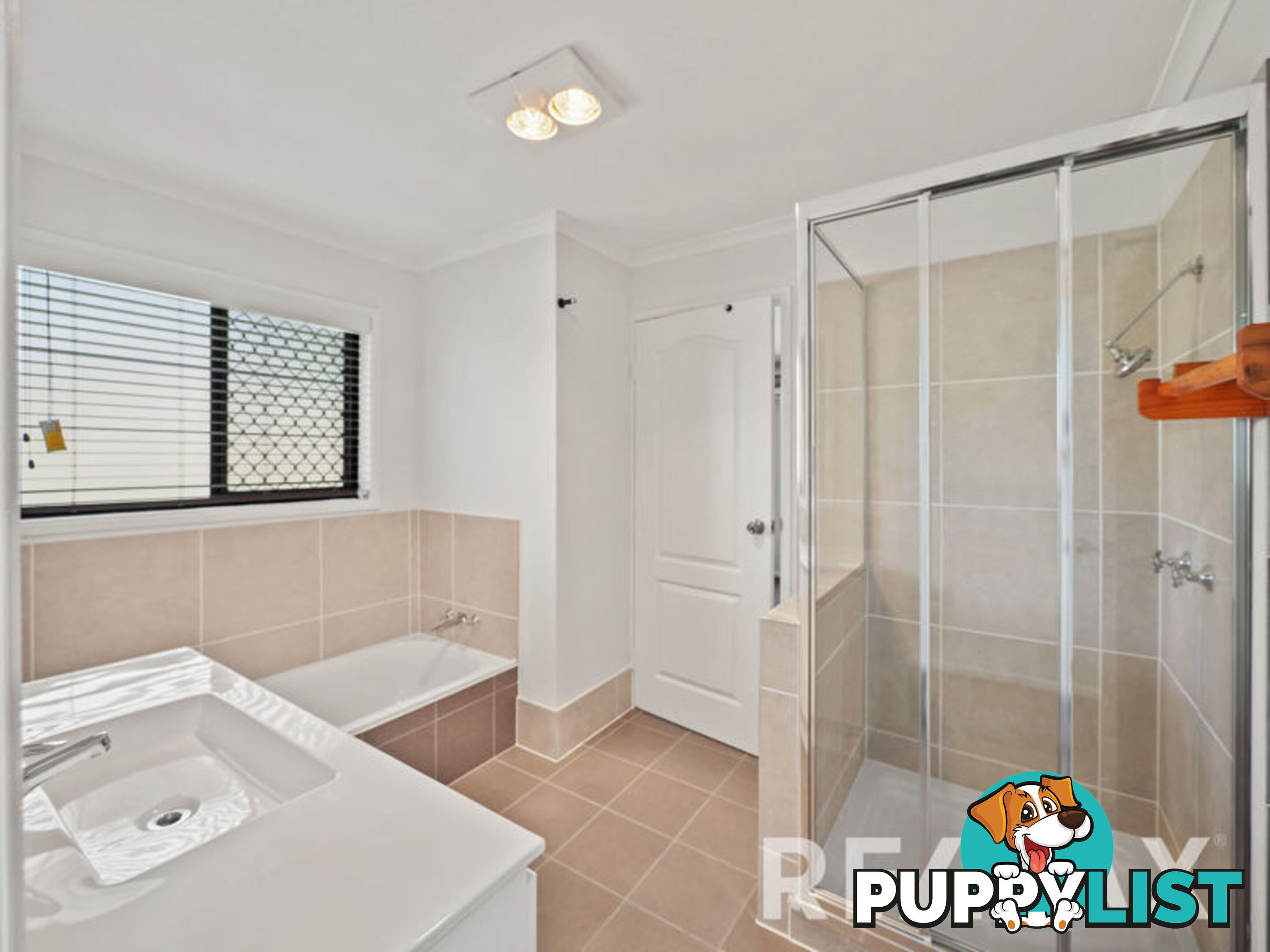 7 Sharon Ct ALBANY CREEK QLD 4035