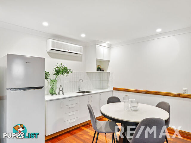 15 Emanual Court EATONS HILL QLD 4037