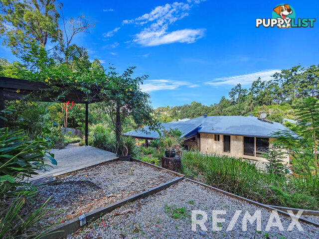 6 Foambark Court EATONS HILL QLD 4037