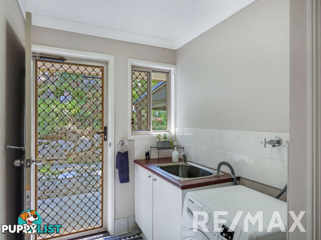 6 Foambark Court EATONS HILL QLD 4037