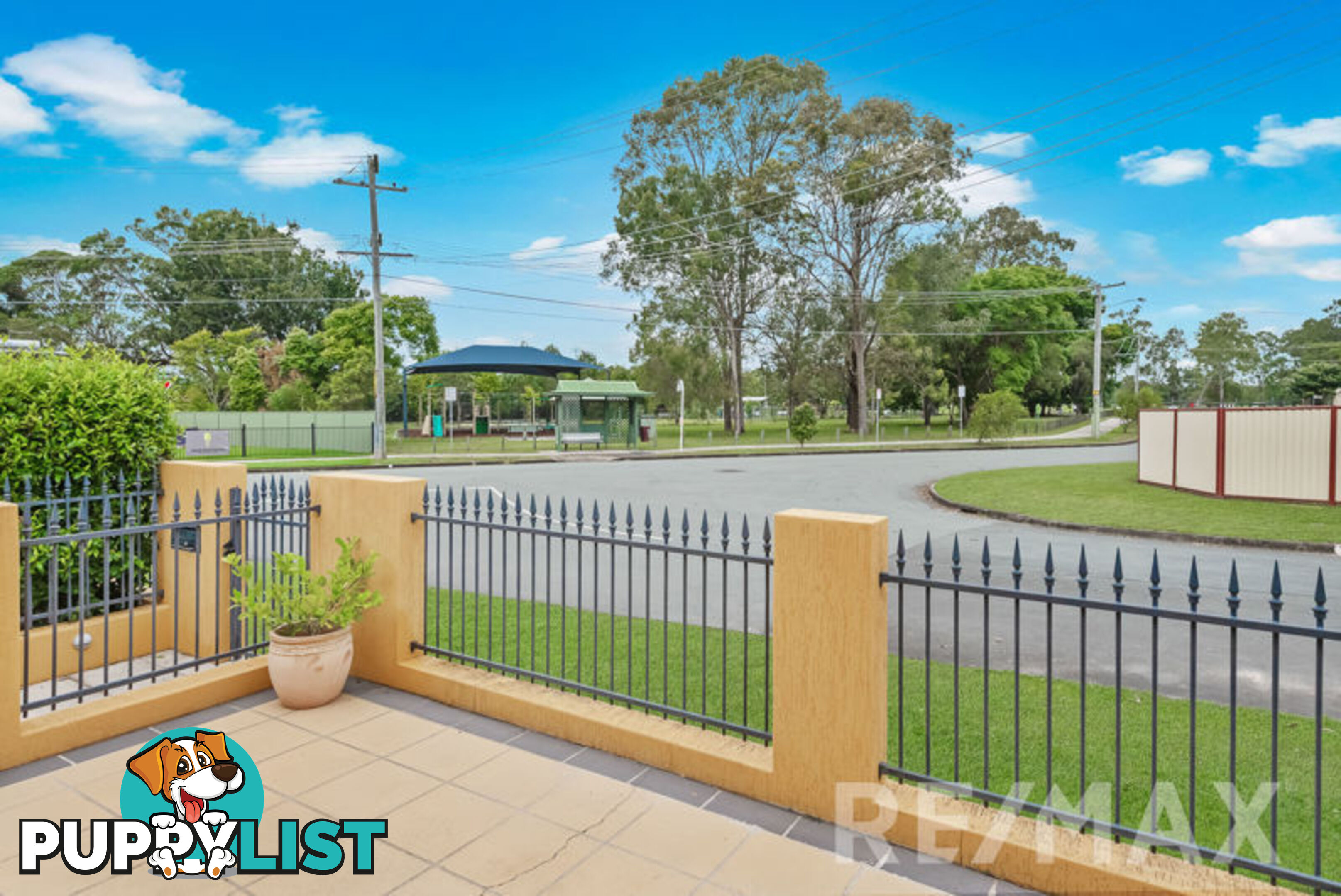 2 Gowrie Street BRENDALE QLD 4500