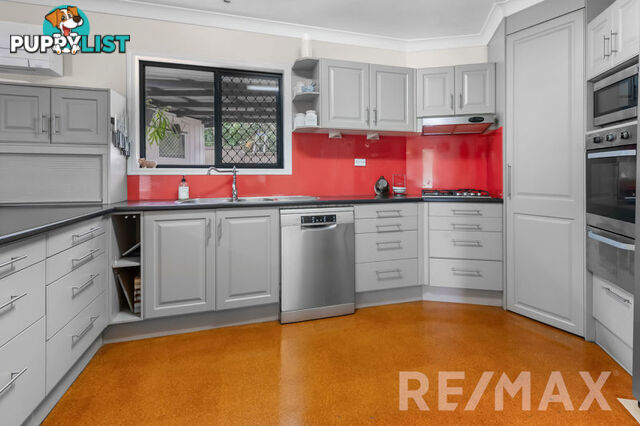2 Gowrie Street BRENDALE QLD 4500