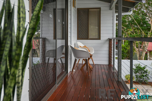 7 Janus Court EATONS HILL QLD 4037
