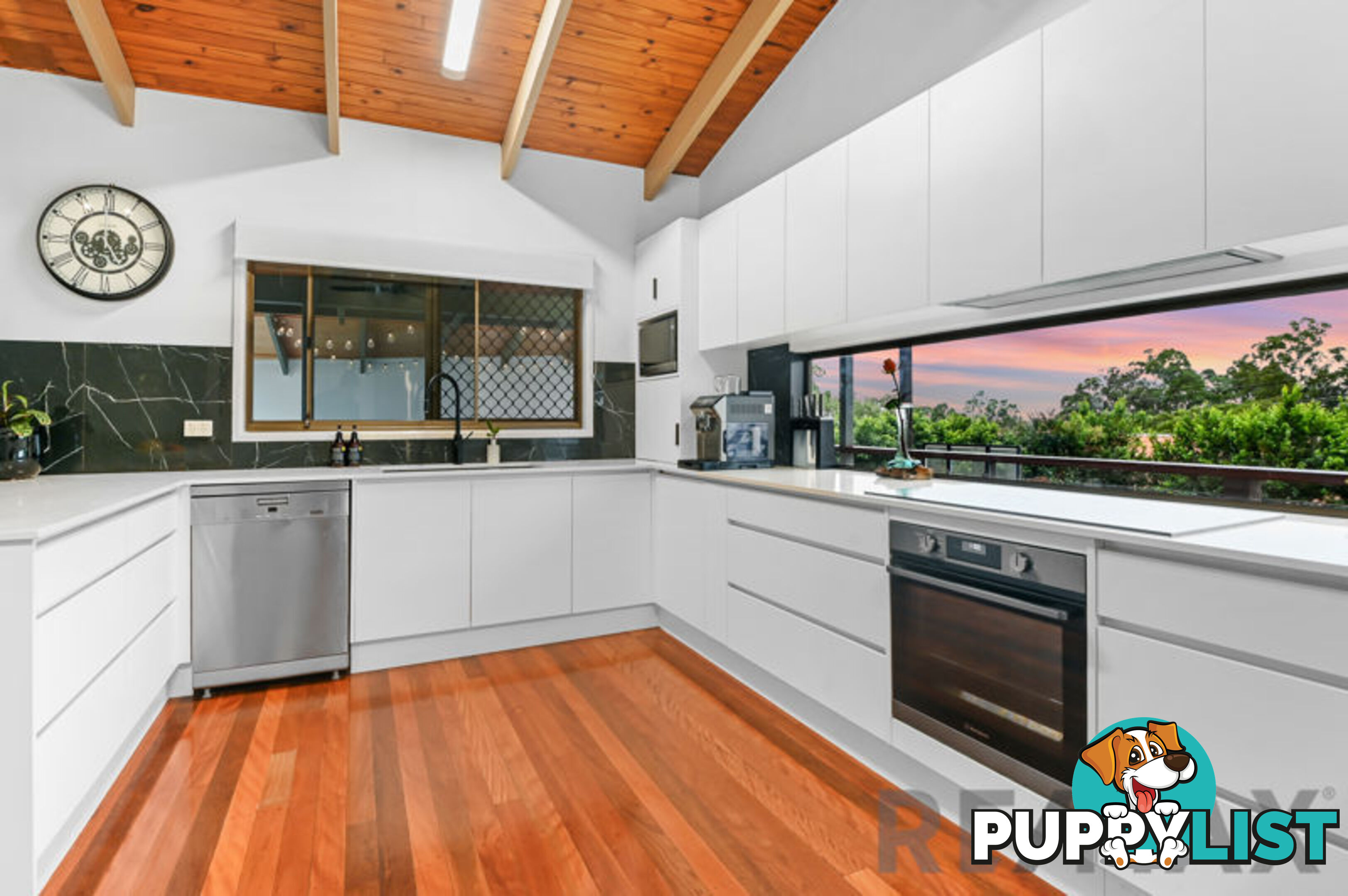 7 Janus Court EATONS HILL QLD 4037