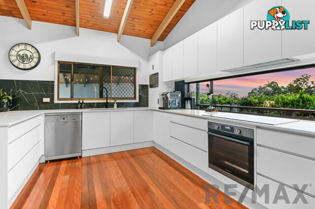 7 Janus Court EATONS HILL QLD 4037