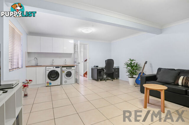 7 Janus Court EATONS HILL QLD 4037