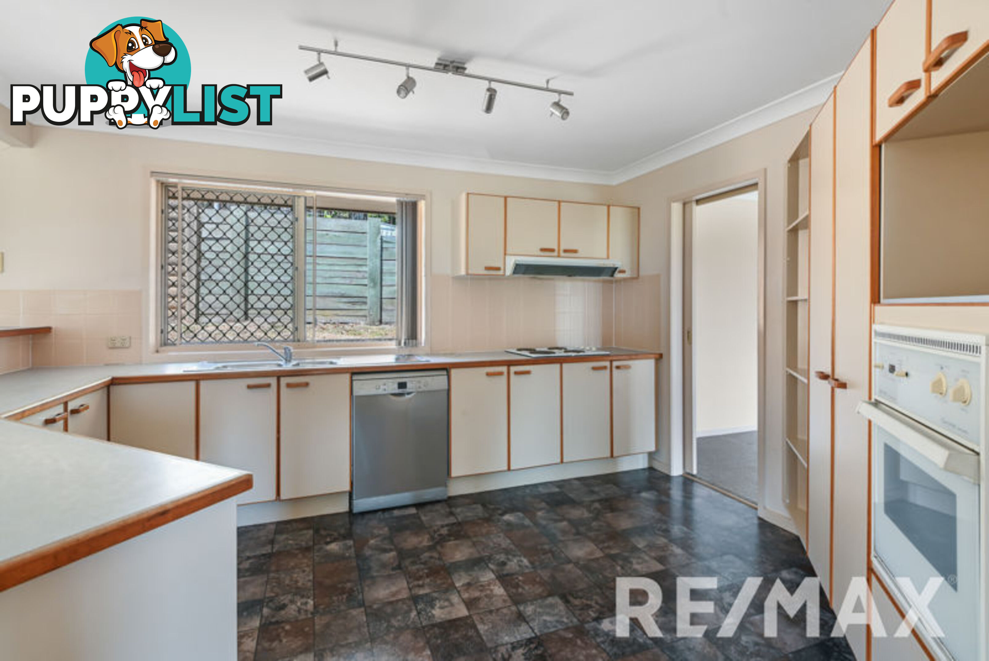 4 Apollo Court EATONS HILL QLD 4037