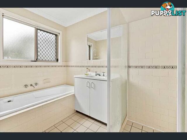 32 Thurlow Street NEWMARKET QLD 4051