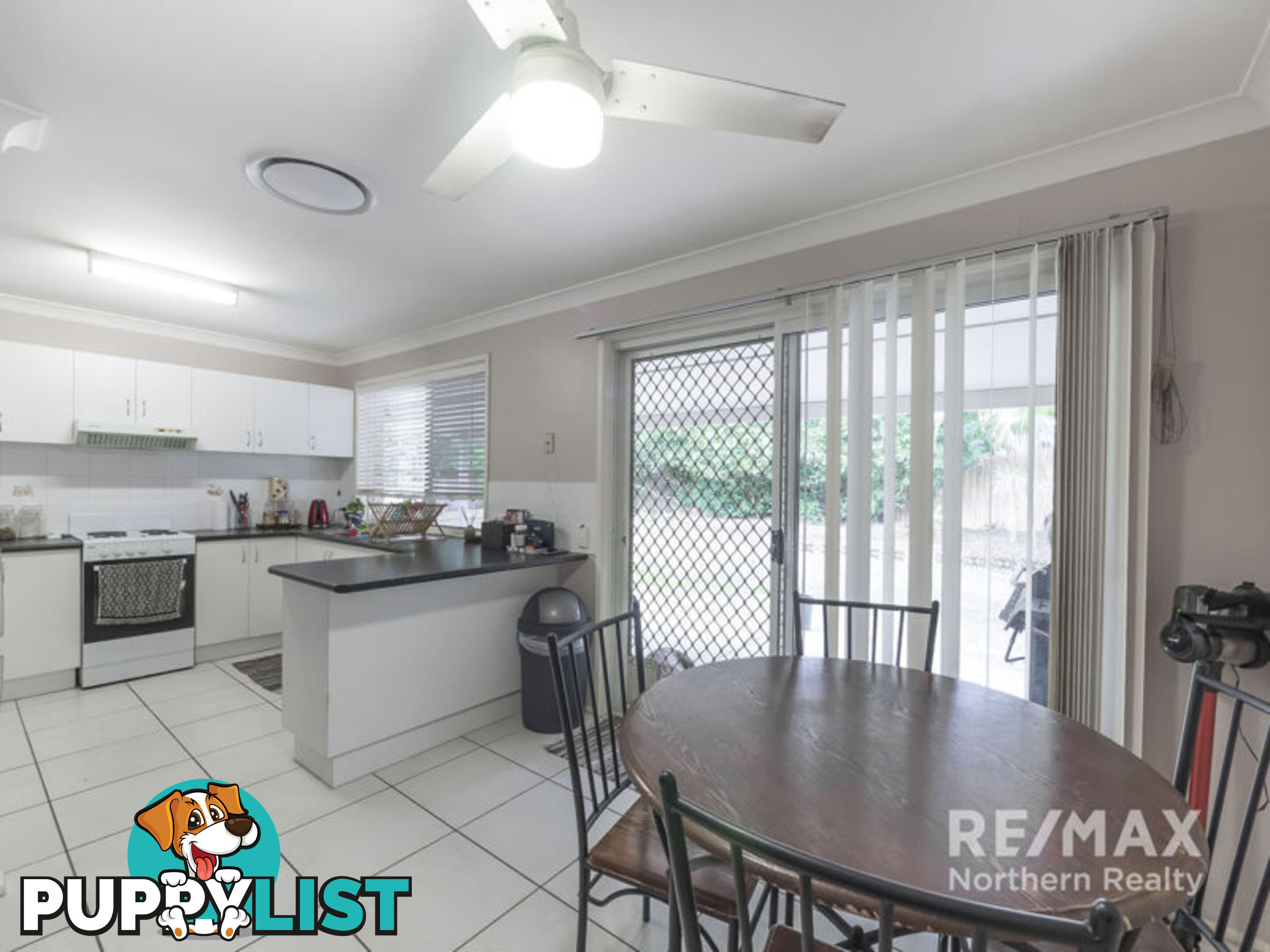 3 Pascali Crescent EATONS HILL QLD 4037