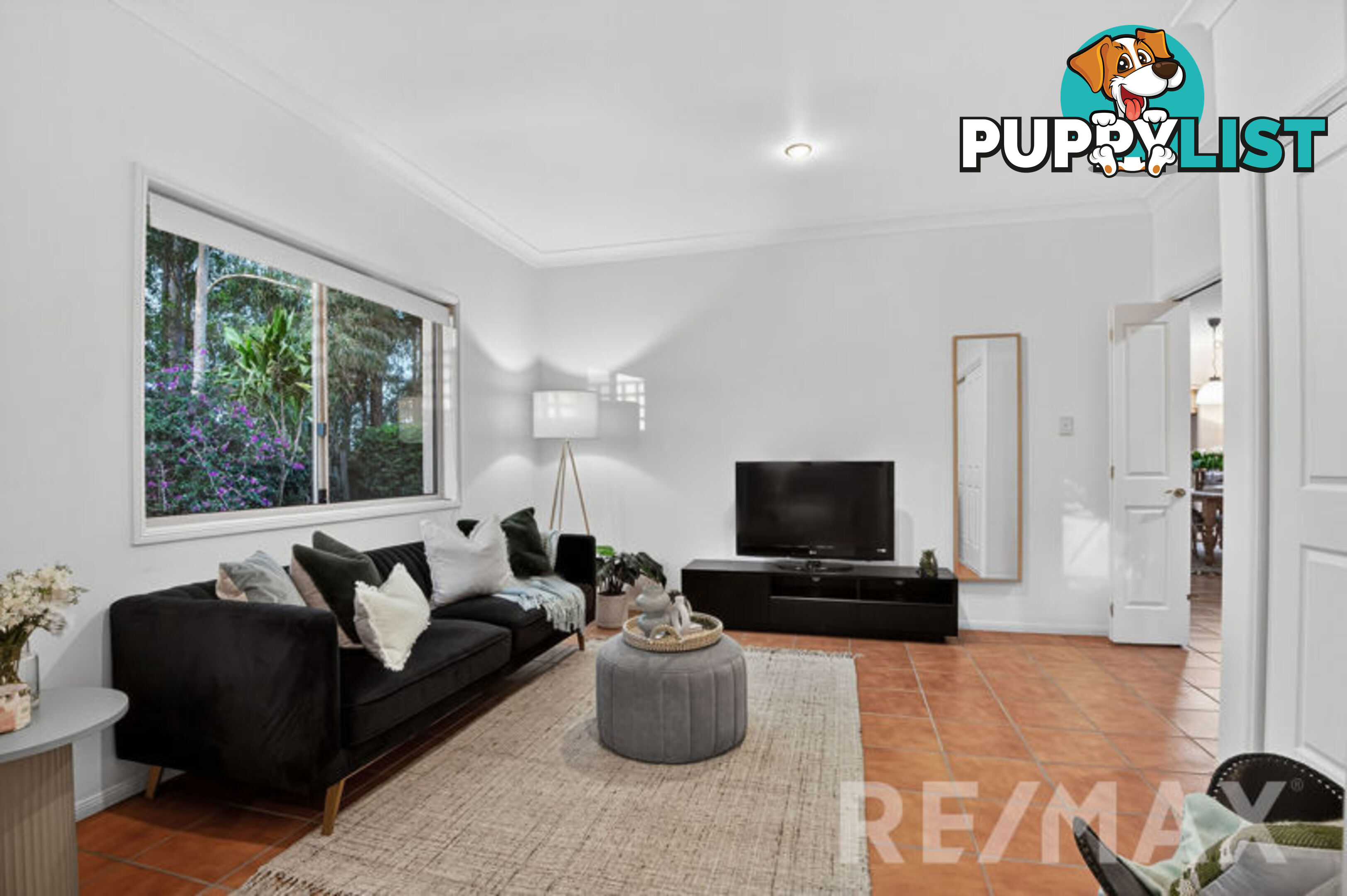 11 Fletchers Road EATONS HILL QLD 4037