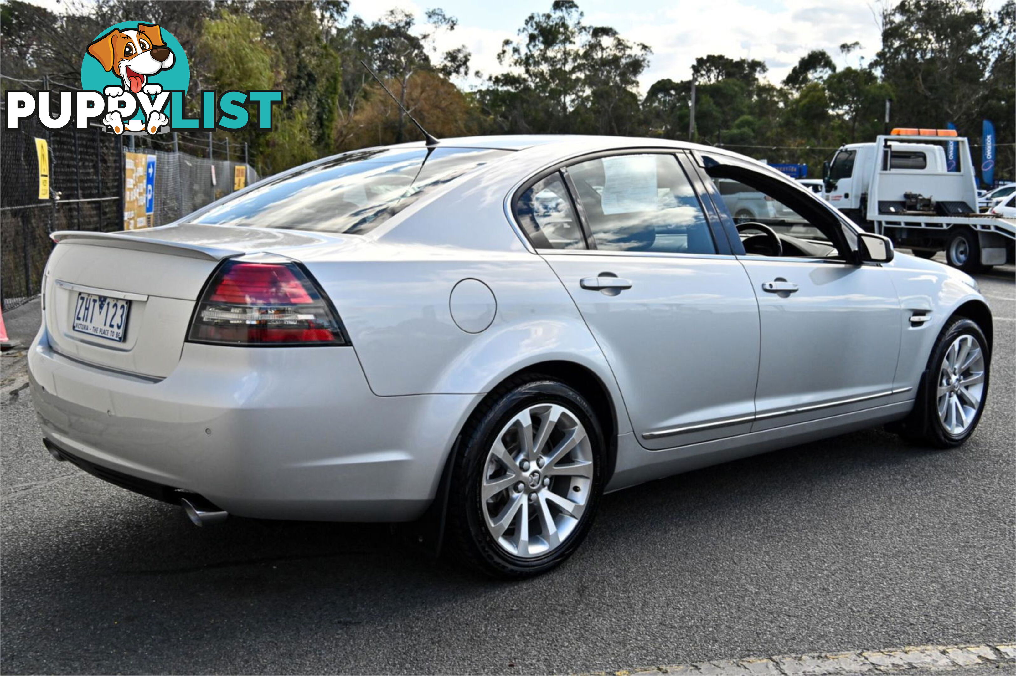 2009 HOLDEN CALAIS V VEAUTOMY09.5 SEDAN
