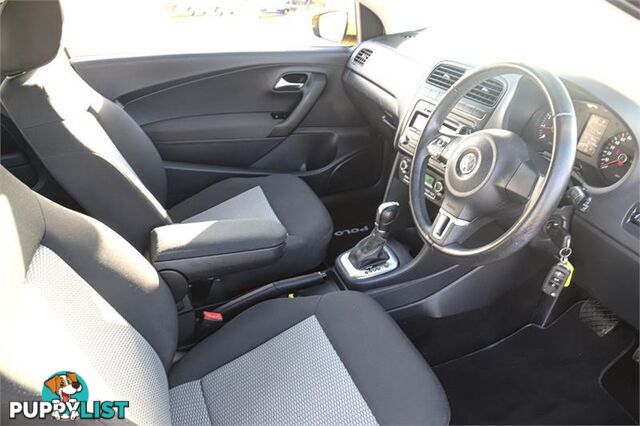 2010 VOLKSWAGEN POLO TRENDLINE 6RAUTOMY11 HATCH