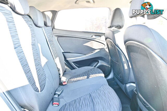 2015 HYUNDAI ACCENT ACTIVE AUTOMY16 HATCH