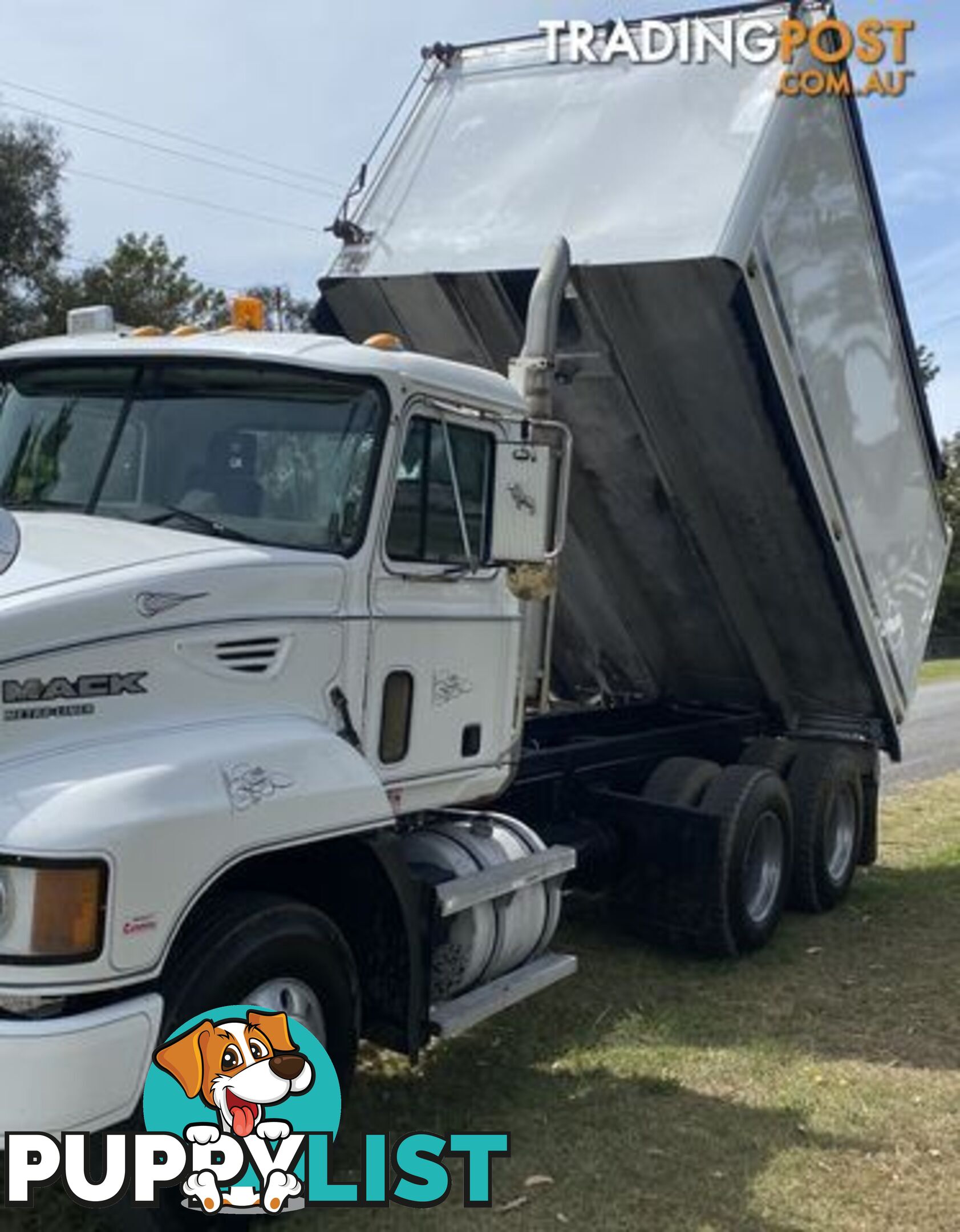 2004 MACK METROLINER TIPPER