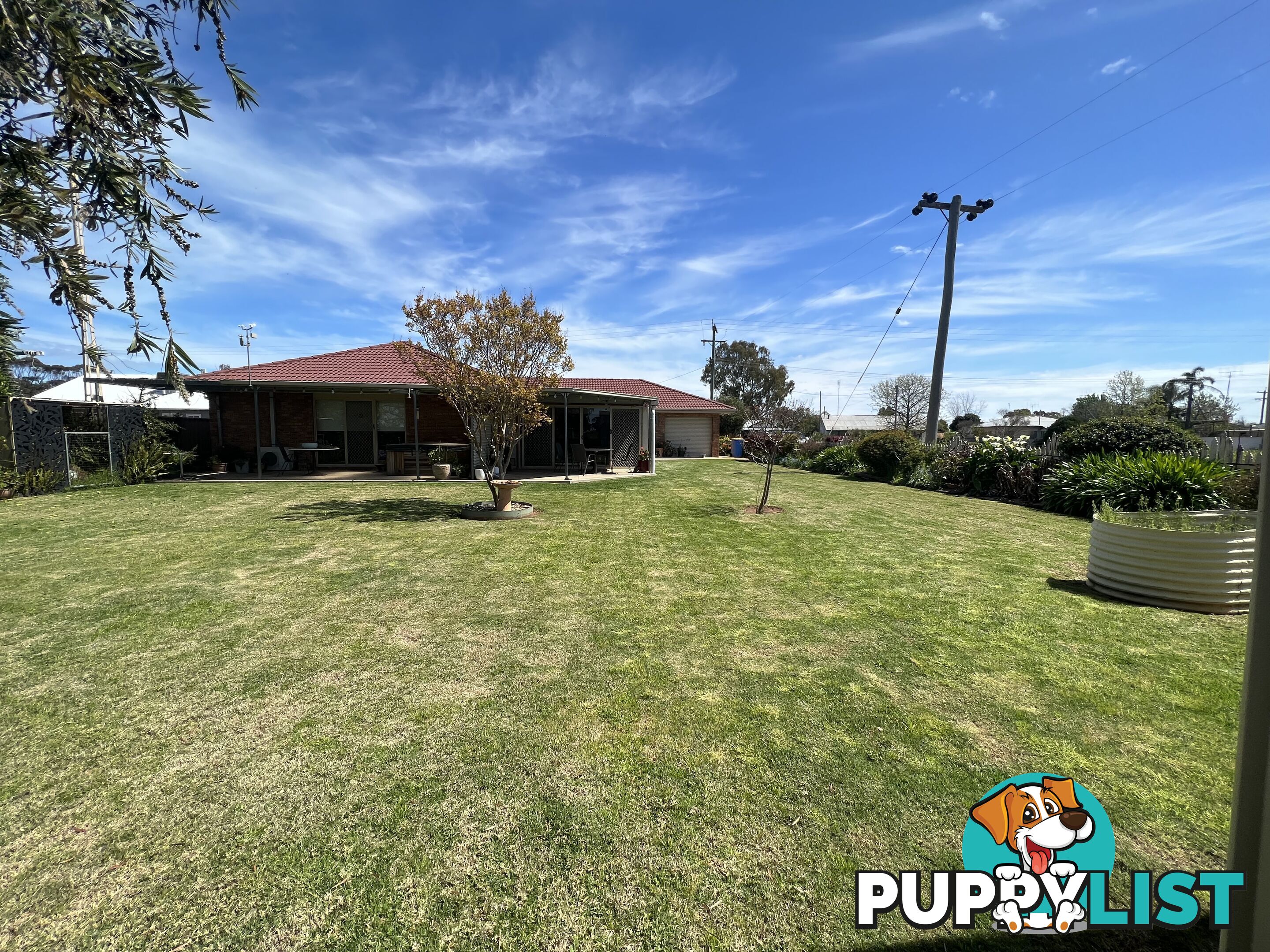 72 Howe Street Finley NSW 2713