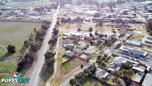 10 Murray St Cobram VIC 3644