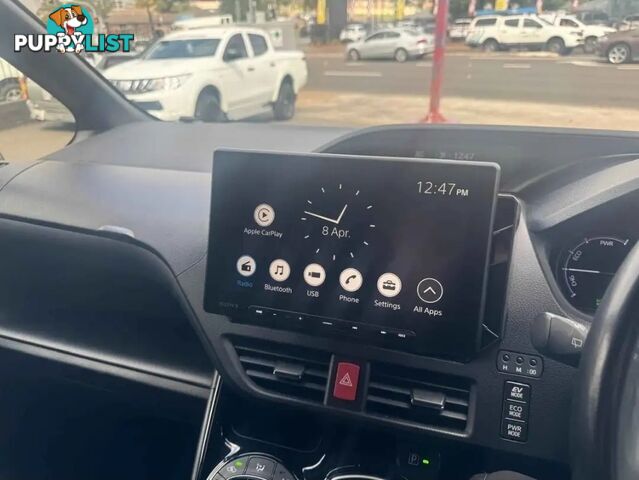 2018 Toyota Voxy People Mover Automatic