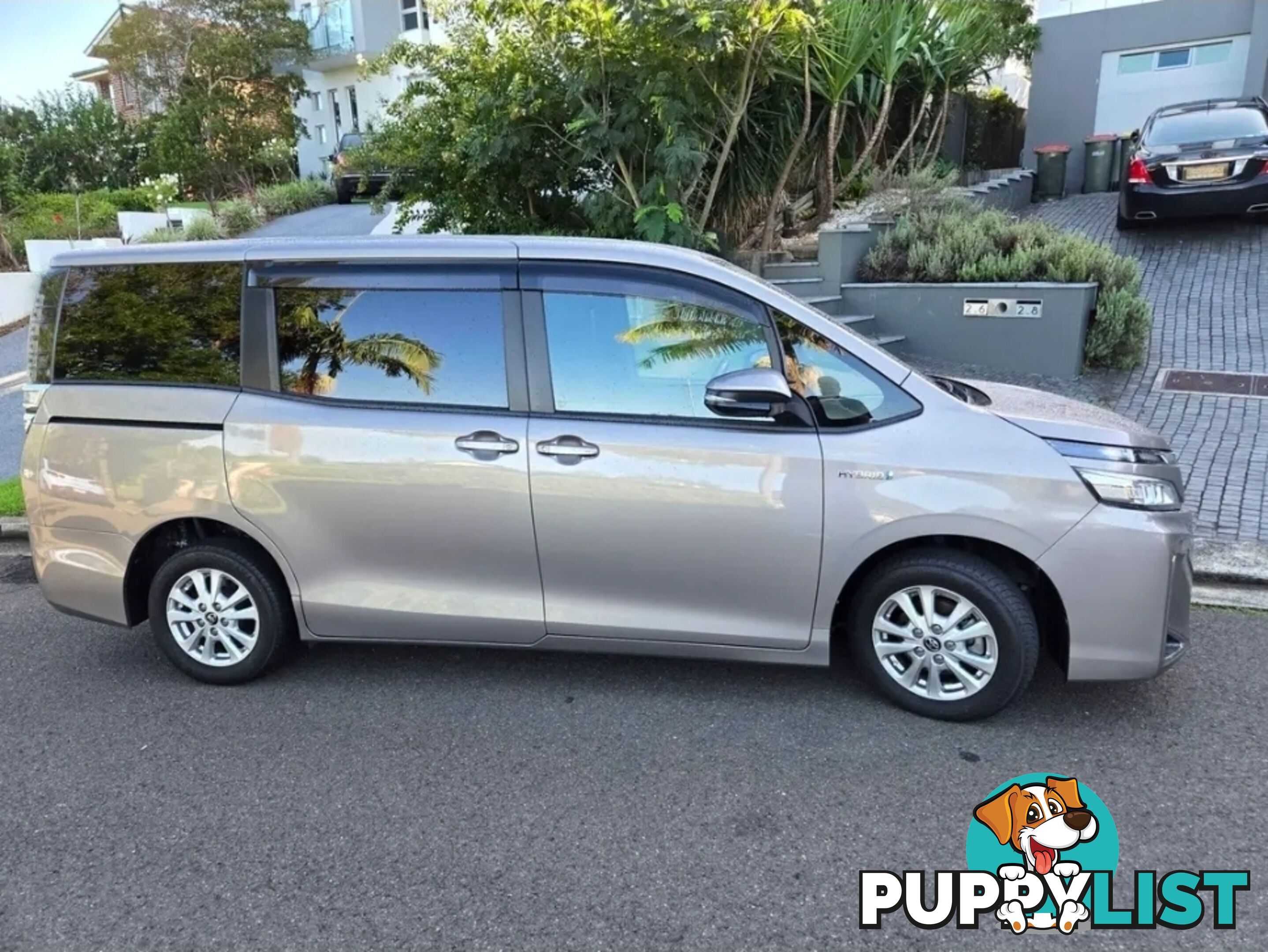 2018 Toyota Voxy People Mover Automatic
