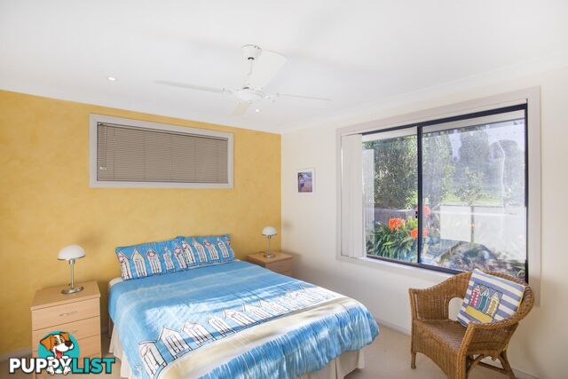 2/2 Riley Street MOLLYMOOK NSW 2539