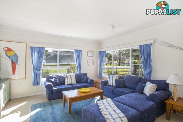 45 Golf Avenue MOLLYMOOK NSW 2539