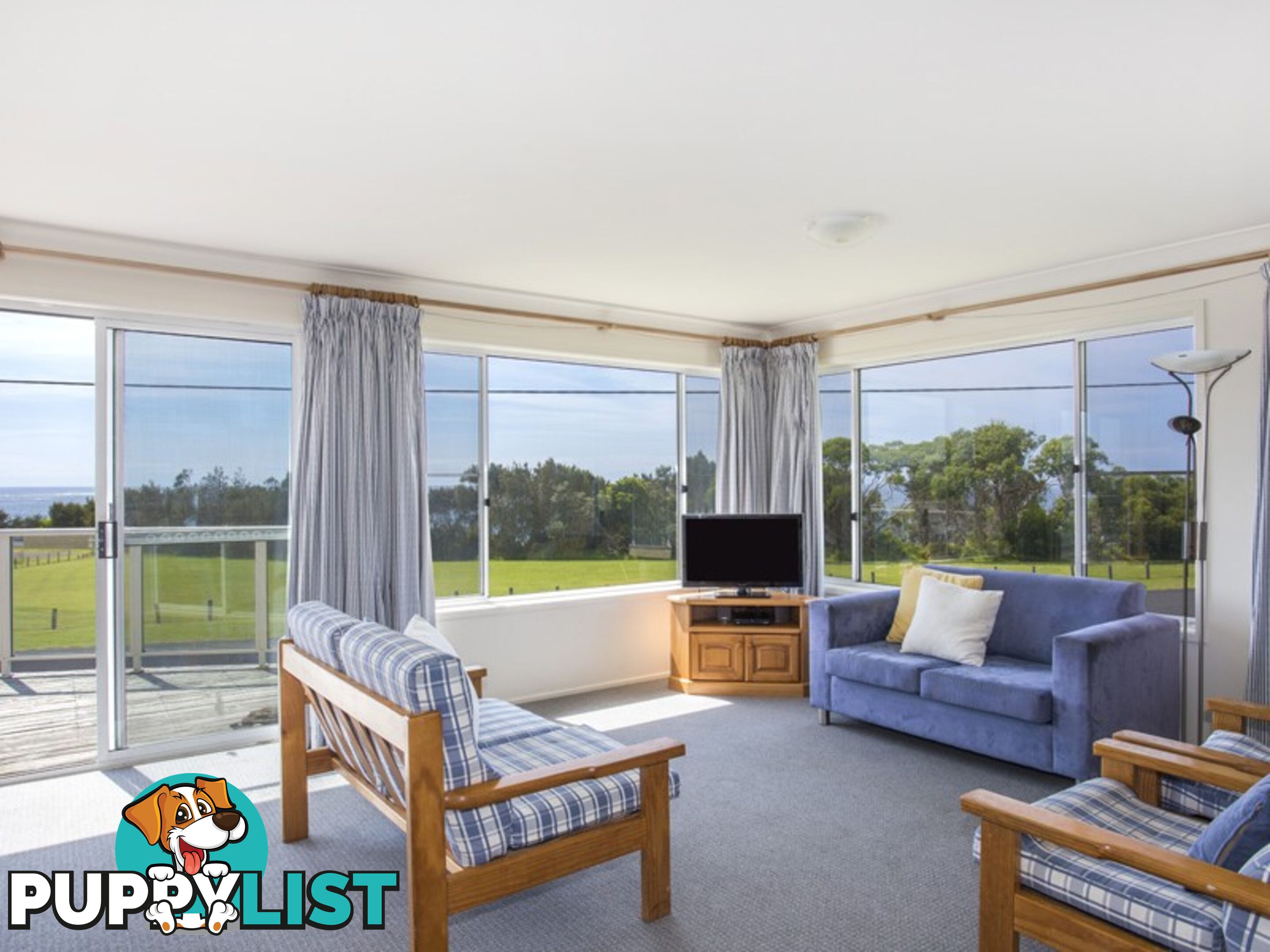 33 Seaside Parade DOLPHIN POINT NSW 2539