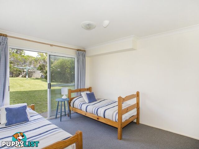 33 Seaside Parade DOLPHIN POINT NSW 2539