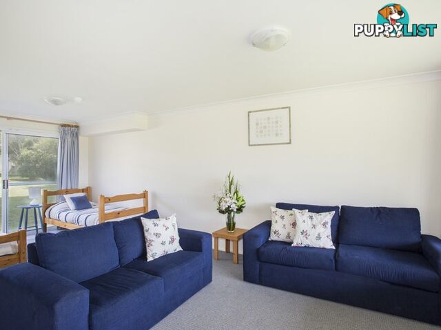 33 Seaside Parade DOLPHIN POINT NSW 2539