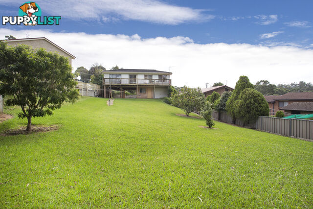 11 Treetops Crescent MOLLYMOOK BEACH NSW 2539