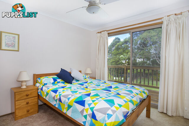 11 Treetops Crescent MOLLYMOOK BEACH NSW 2539