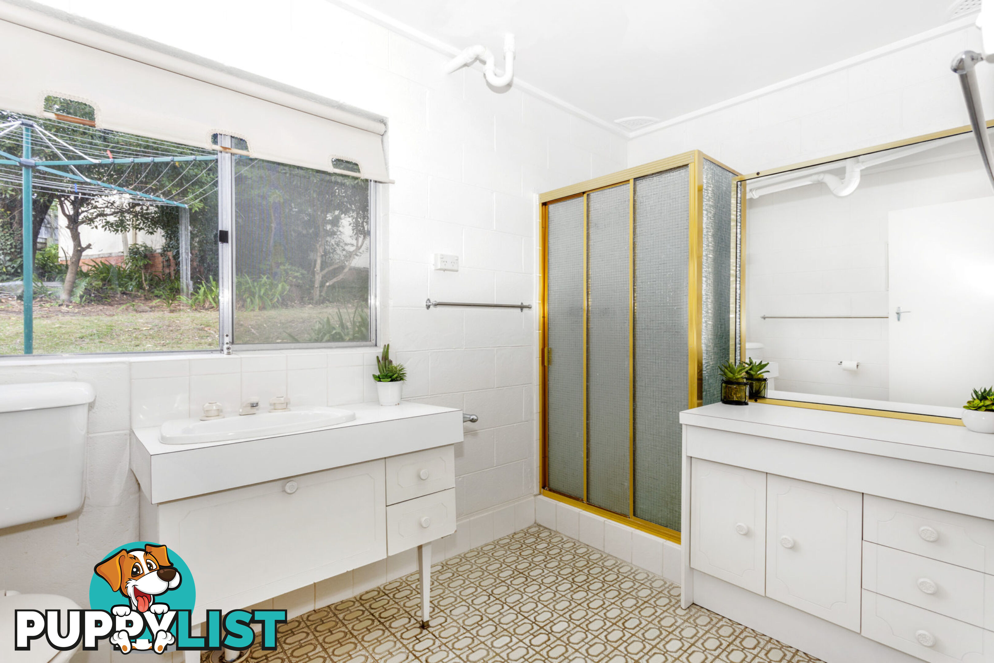 86 Tallwood Ave MOLLYMOOK NSW 2539