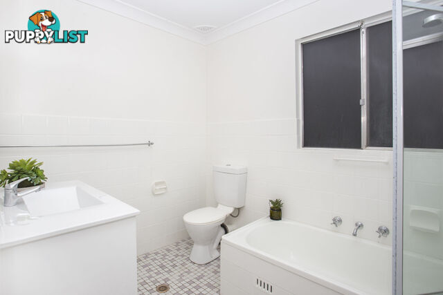 86 Tallwood Ave MOLLYMOOK NSW 2539