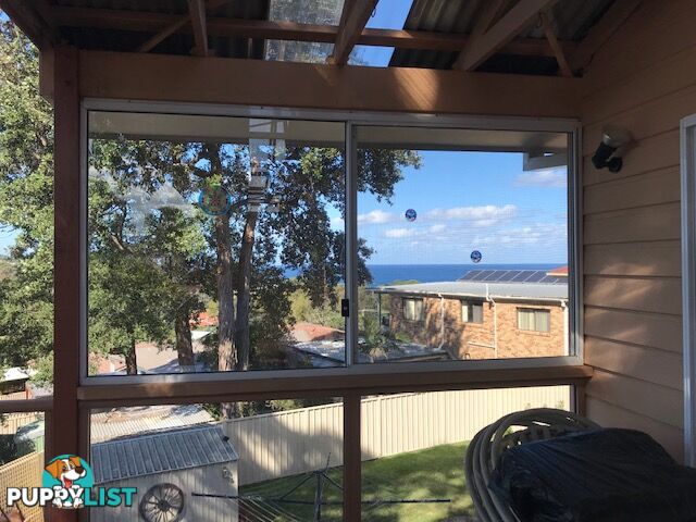 1/60 Linden Way MOLLYMOOK BEACH NSW 2539