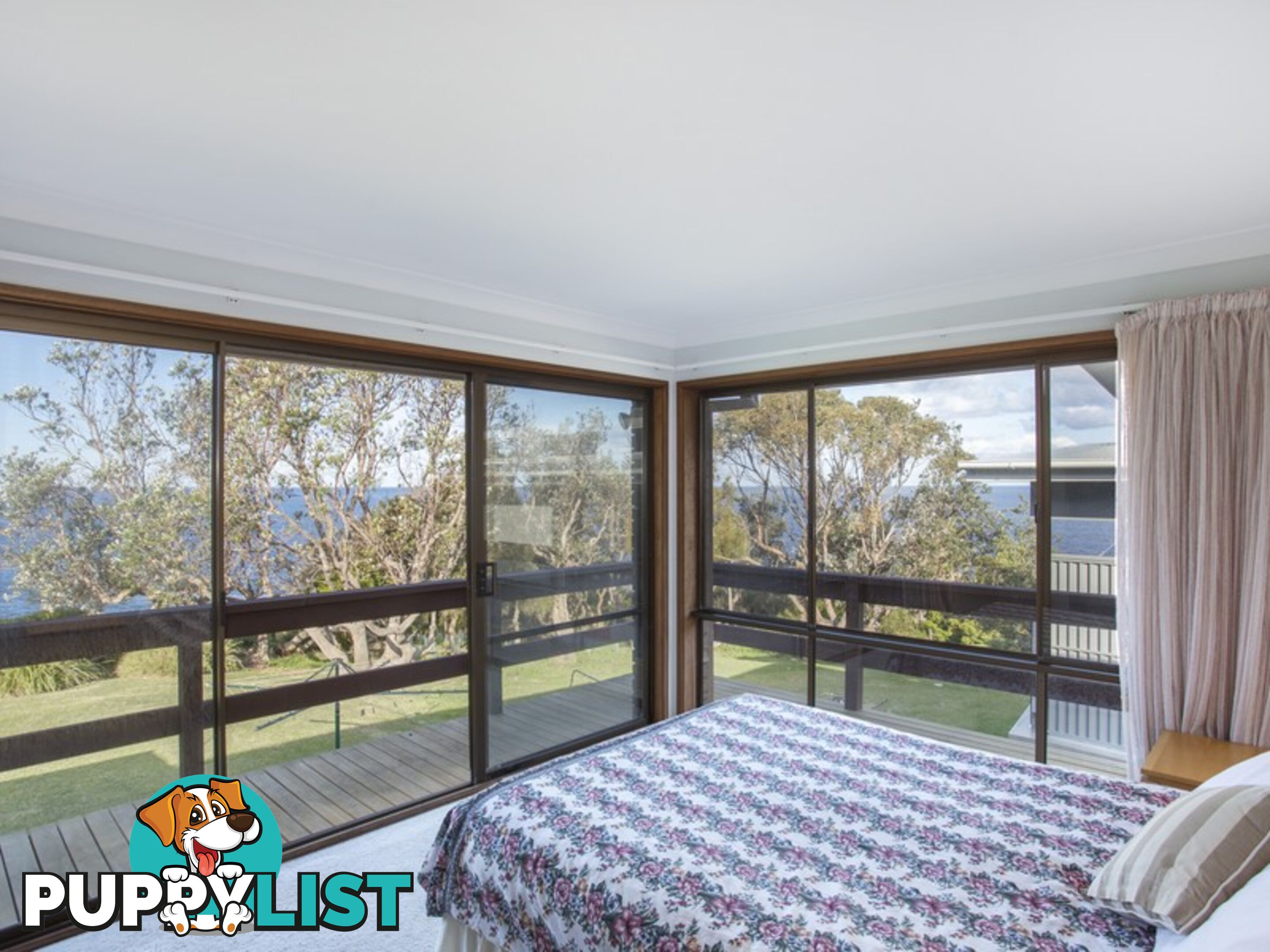 213 Mitchell Parade MOLLYMOOK NSW 2539