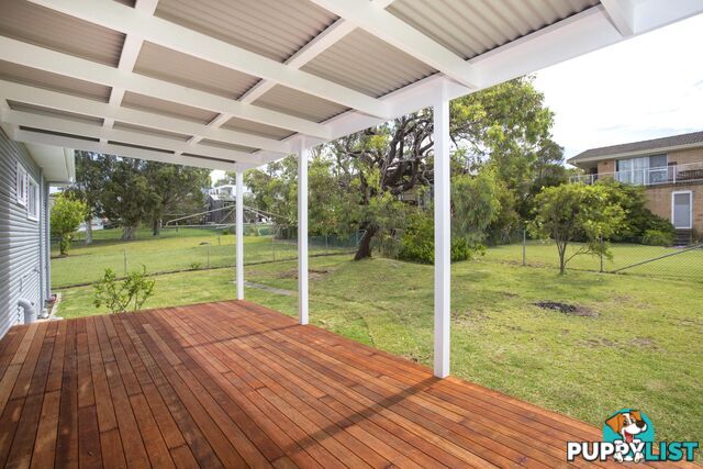 71 Mitchell Pde MOLLYMOOK NSW 2539