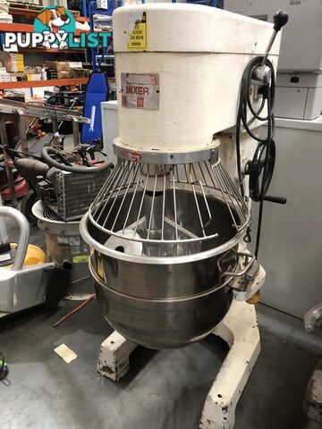 1996 PRECISION DOUGH MIXING MACHINE